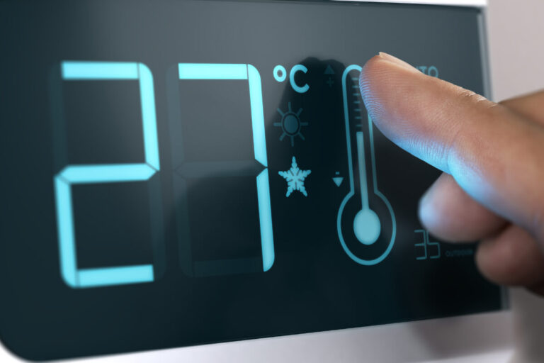 Cara Mengatasi Outdoor AC Overheating dan Cegah Kerusakan