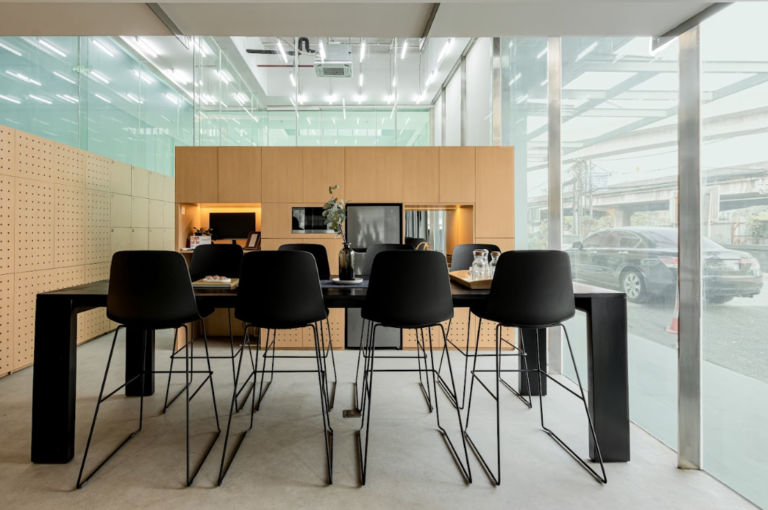 Meigan Interior: Kontraktor Interior & Furniture